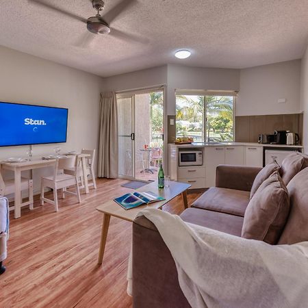 Noosa Sun Motel Нусавил Екстериор снимка