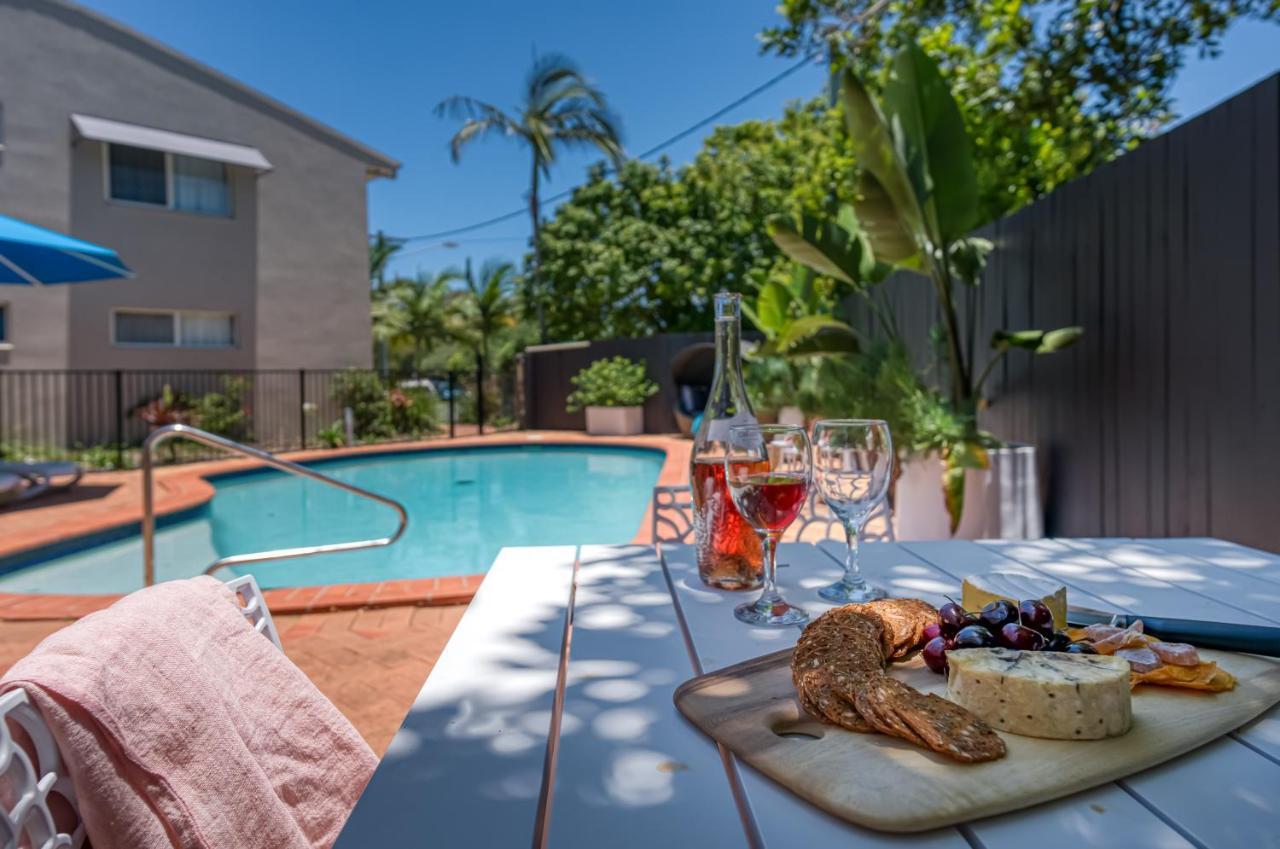 Noosa Sun Motel Нусавил Екстериор снимка