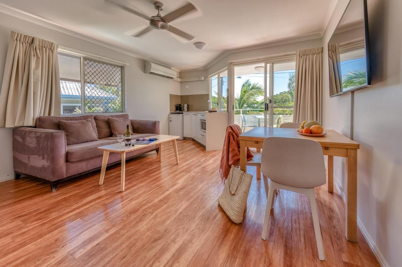 Noosa Sun Motel Нусавил Екстериор снимка