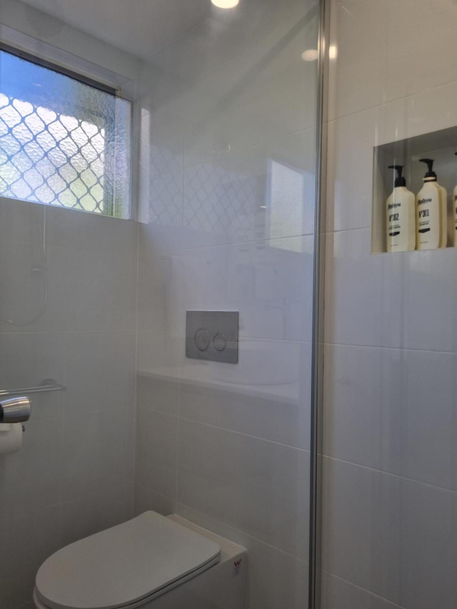 Noosa Sun Motel Нусавил Екстериор снимка