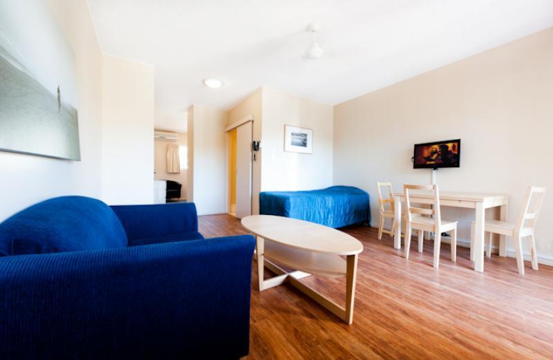 Noosa Sun Motel Нусавил Екстериор снимка